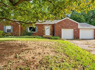 340 19th St NE, Massillon, OH
