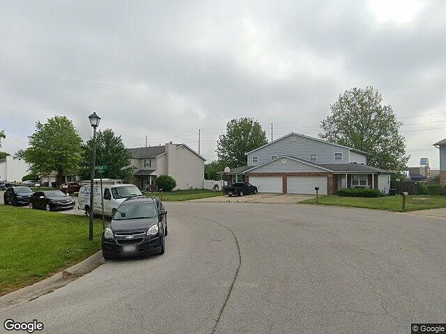 Exterior Neighborhood (street photo)