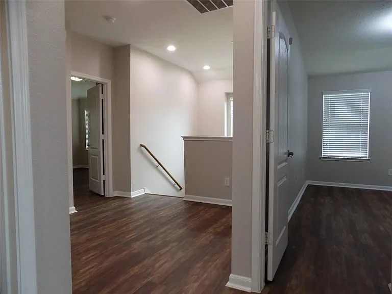 3702 Aubergine Springs Ln — Photo 14