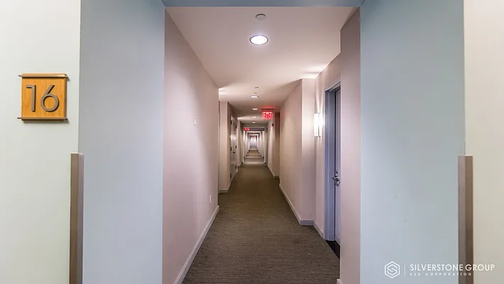 Sold by Silverstone Group USA Corp. | media 86