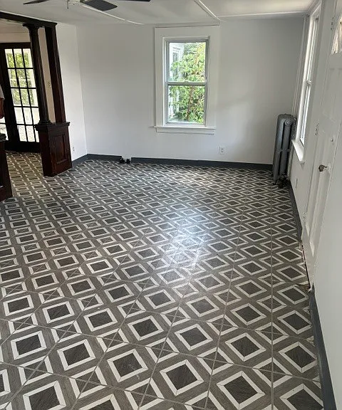 389 Main St — Photo 10