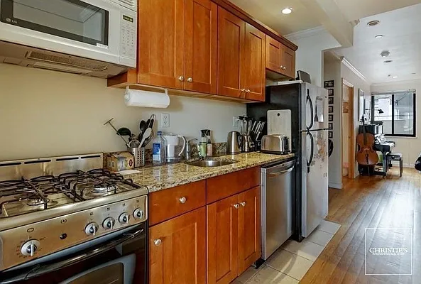 Rented by Christie's International Real Estate Group, LLC | media 3