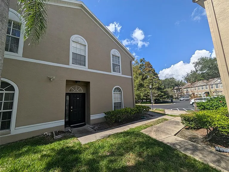 4321 Deermont Cir — Photo 5