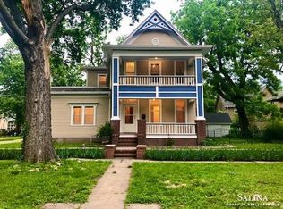 405 N Walnut St, Abilene, KS 67410