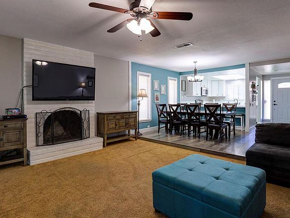 3rd image of 5402 Vin Rose Ct