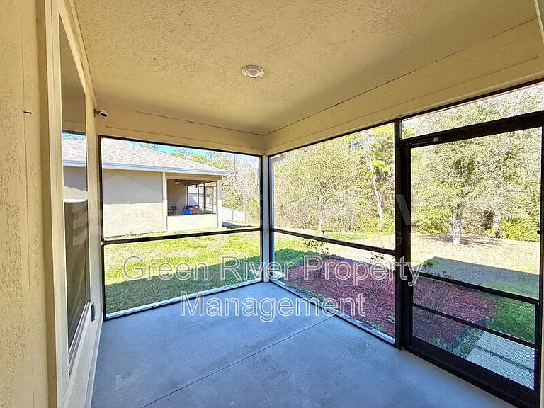 8704 Lake George Cir W — Photo 37