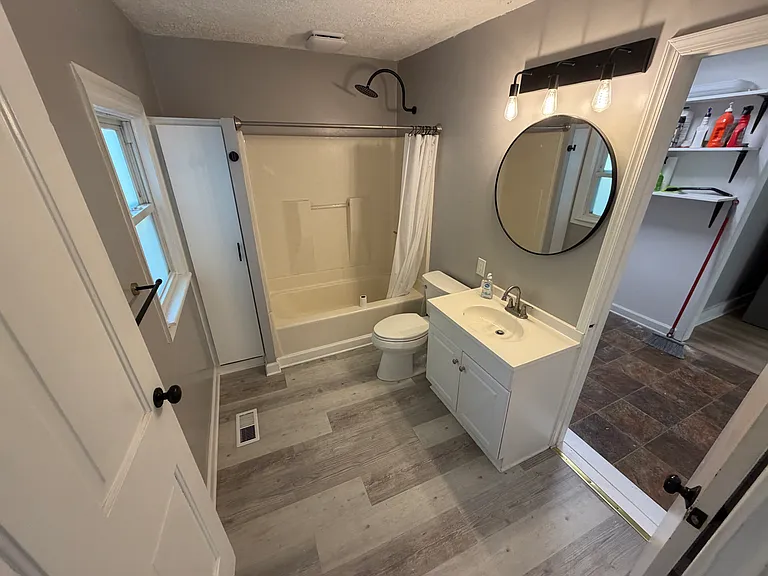 428 Lucas Creek Rd — Photo 17
