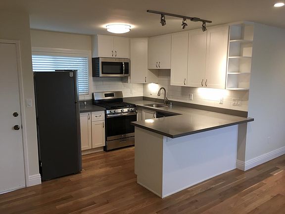 3rd image of 3053 Turk Blvd APT 6