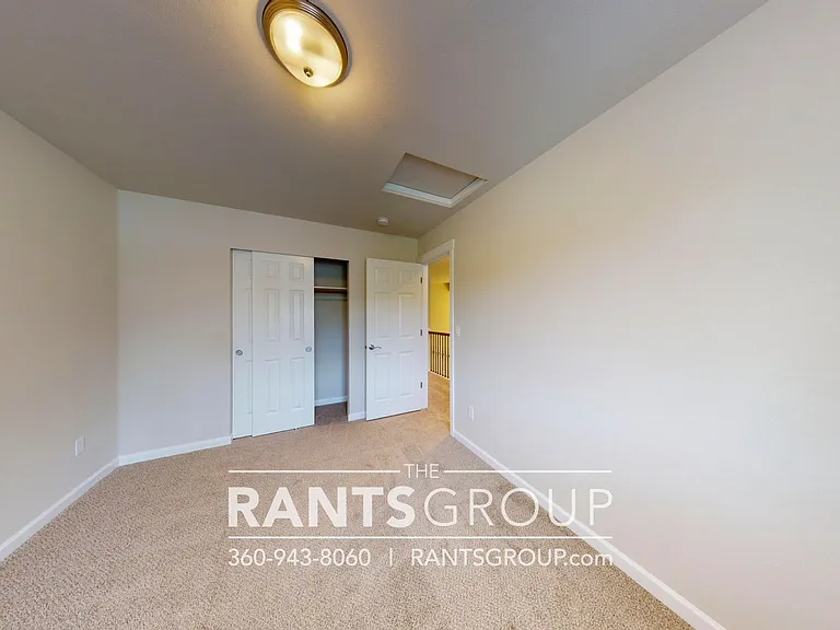5212 Marian Dr NE — Photo 28