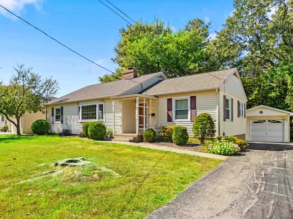 4 Graham Ave, Bartonville, IL 61607