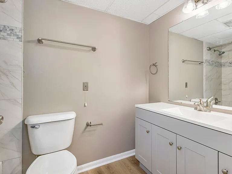 4117 Karl Rd #208 — Photo 12