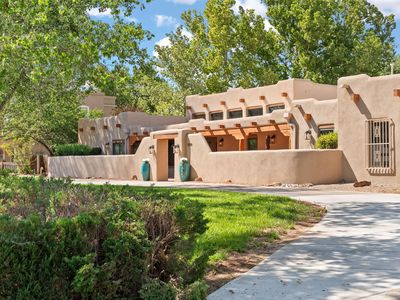 1019 Camino Ranchitos NW, Albuquerque, NM, 87114