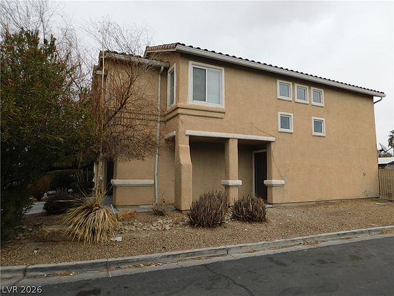 3rd image of 634 Bald Hill Ct