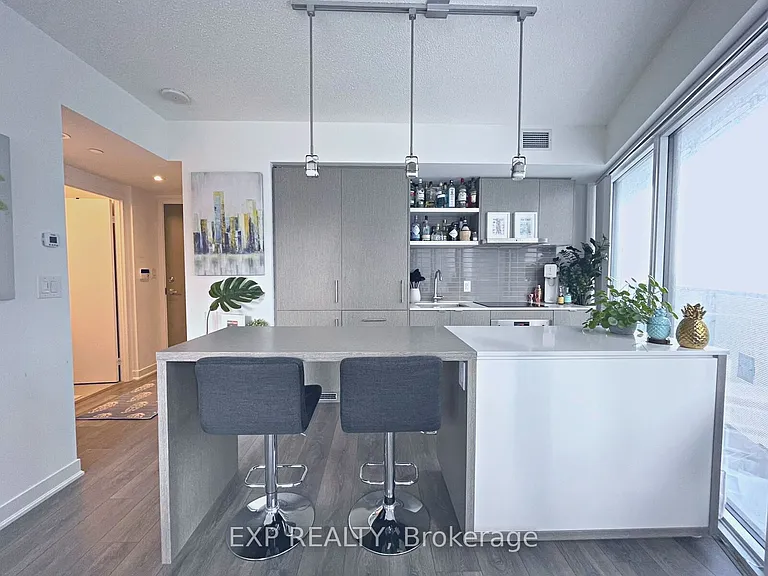 88 Harbour St #2302 — Photo 3