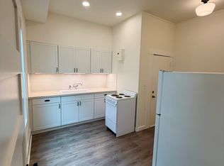 1911 N Kilpatrick St APT 10, Portland, OR 97217