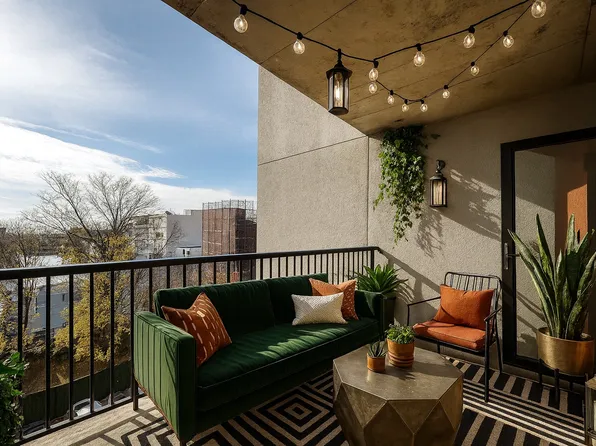 880 Rogers Avenue image 3 of 22