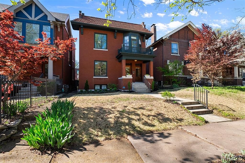 6046 Westminster Pl, Saint Louis, MO 63112 | Zillow
