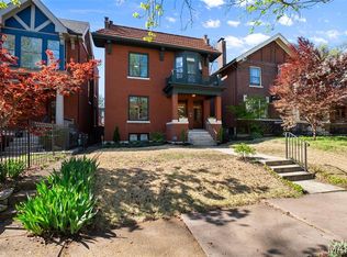 6046 Westminster Pl, Saint Louis, MO