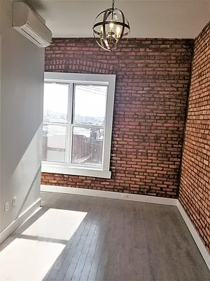 Rented by The Hamilton Group | media 6