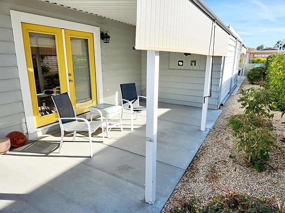 2nd image of 39303 Warm Springs Dr