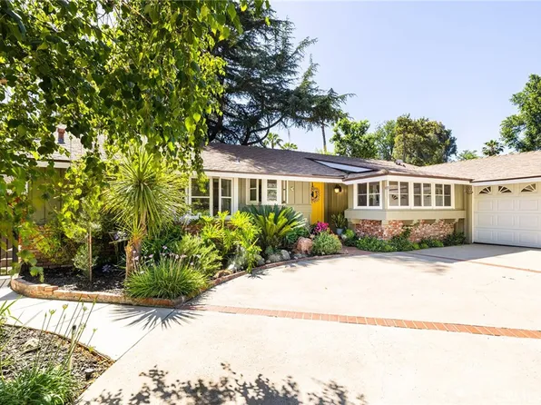 8841 White Oak Ave, Northridge, CA 91325