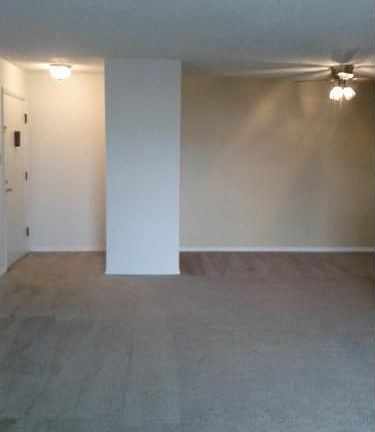 3rd image of 2235 Bixley Dr APT 7