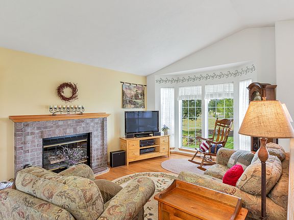 4th image of 16413 W Boone Ln