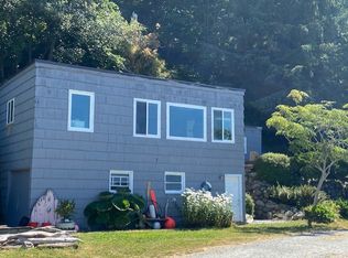 3996 Pebble Beach Rd, Camano Island, WA 98282