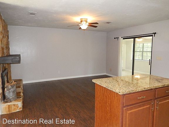 3rd image of 2716 Whitney Dr N