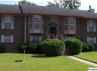9617 Eastpointe Cir, Birmingham, AL 35217
