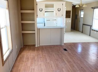708 S Trice St, Claude, TX 79019
