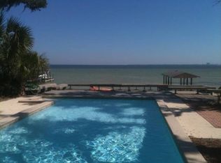 29 Bay Dr SE, Fort Walton Beach, FL 32548