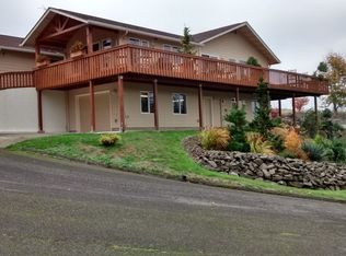 75040 Crestview Ln, Rainier, OR 97048