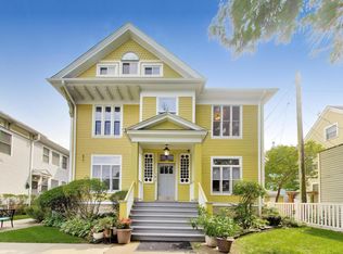617 South Blvd APT H, Oak Park, IL 60302