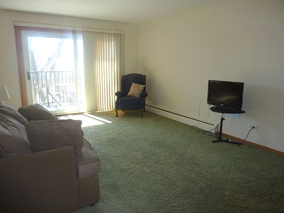 4th image of 819 E Miner St Unit 3D