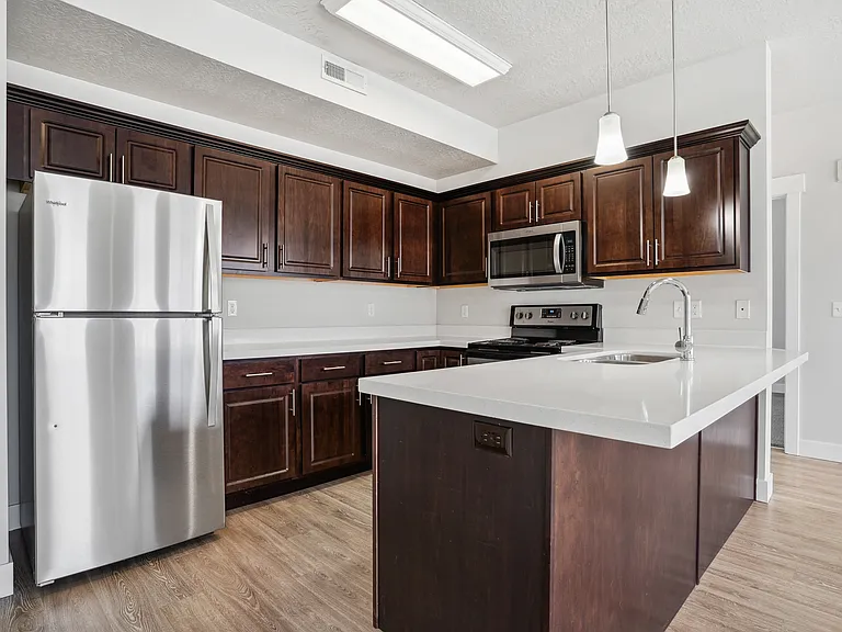 1 bedroom 1 bath kitchen area