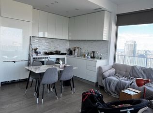 42 Charles St E #5104, Toronto, ON M4Y 0B7