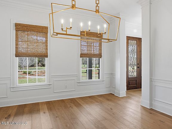 4th image of 173 Anderson Station Rd