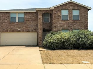 5116 Weather Rock Ln, Fort Worth, TX 76179