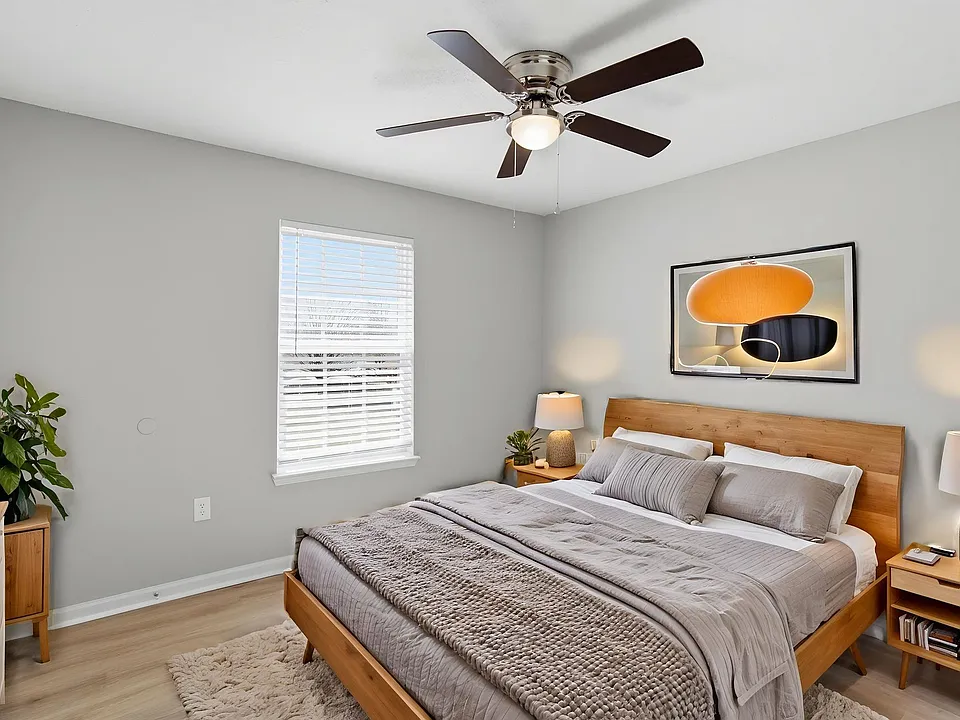 Englewood Apartments