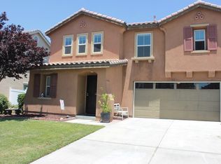 572 Botan St, Perris, CA 92571