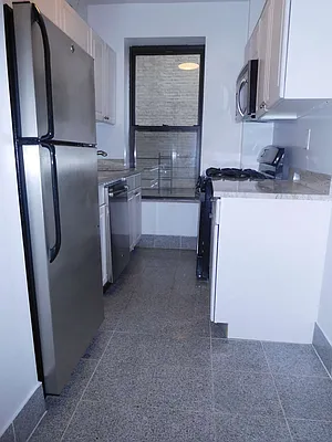Rented by BRICK & GALO REALTY CORP | media 4