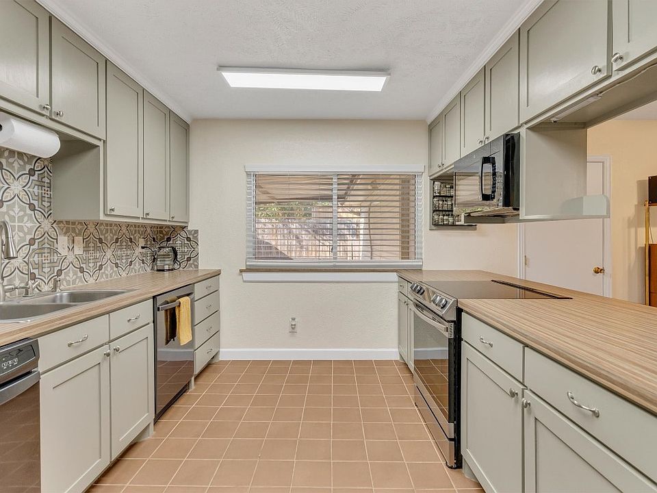 1st image of 4113 Manzinita St