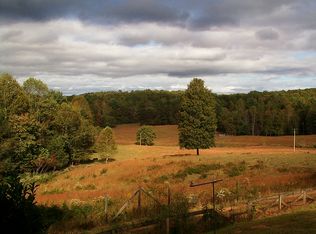 8 Felix Rd, Murphy, NC 28906