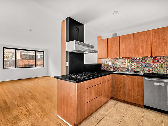 3rd image of 44 E 12th St APT 8E