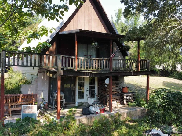 204 Lakeshore Dr, Double Springs, AL 35553