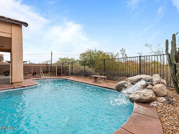 2nd image of 8524 N Sand Dune Pl