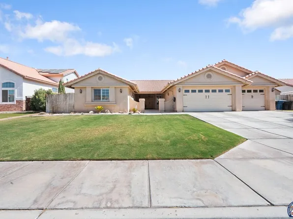 533 Mesquite St, Imperial, CA 92251