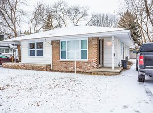 2658 E Rick Dr, Port Huron, MI 48060