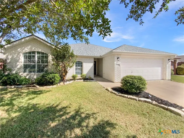 2909 Phoenix Dr, Killeen, TX 76543